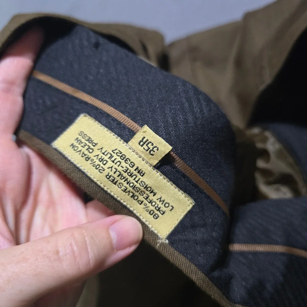 Stacy Adams Suit Mens 42R 35x26 Brown 2 Piece Blazer pants Gold Collection
